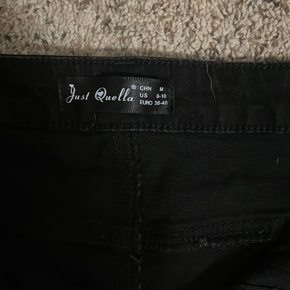 To small - Picture 2 of 2